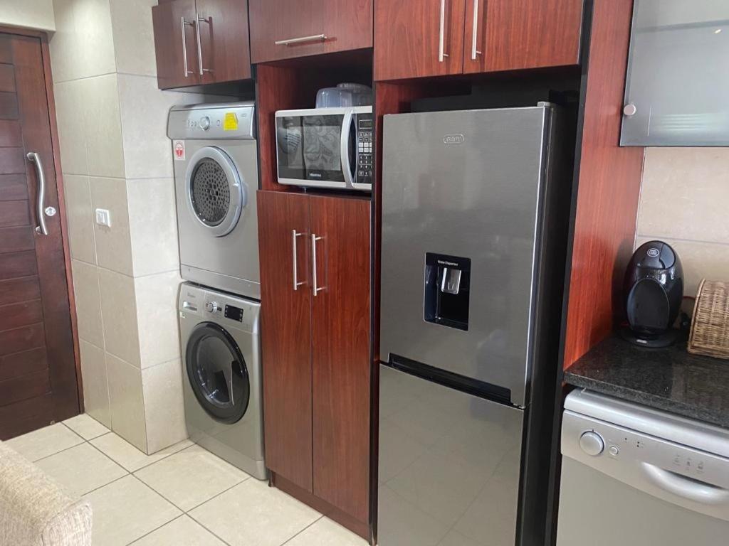 Seafront Apartment In Mossel Bay Zewnętrze zdjęcie